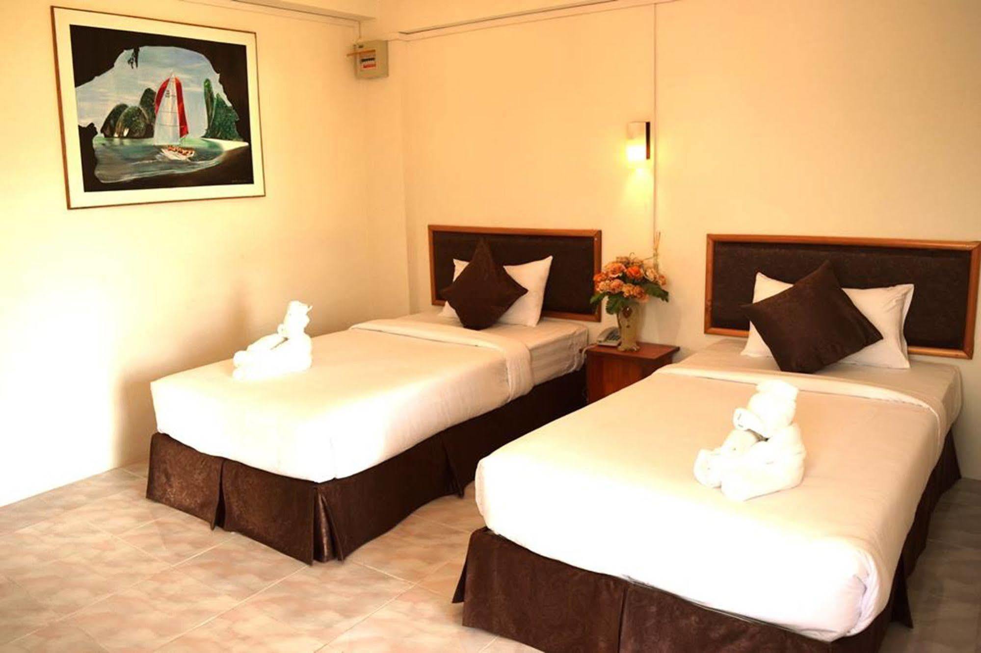 Hotel De Ratt Phuket Luaran gambar