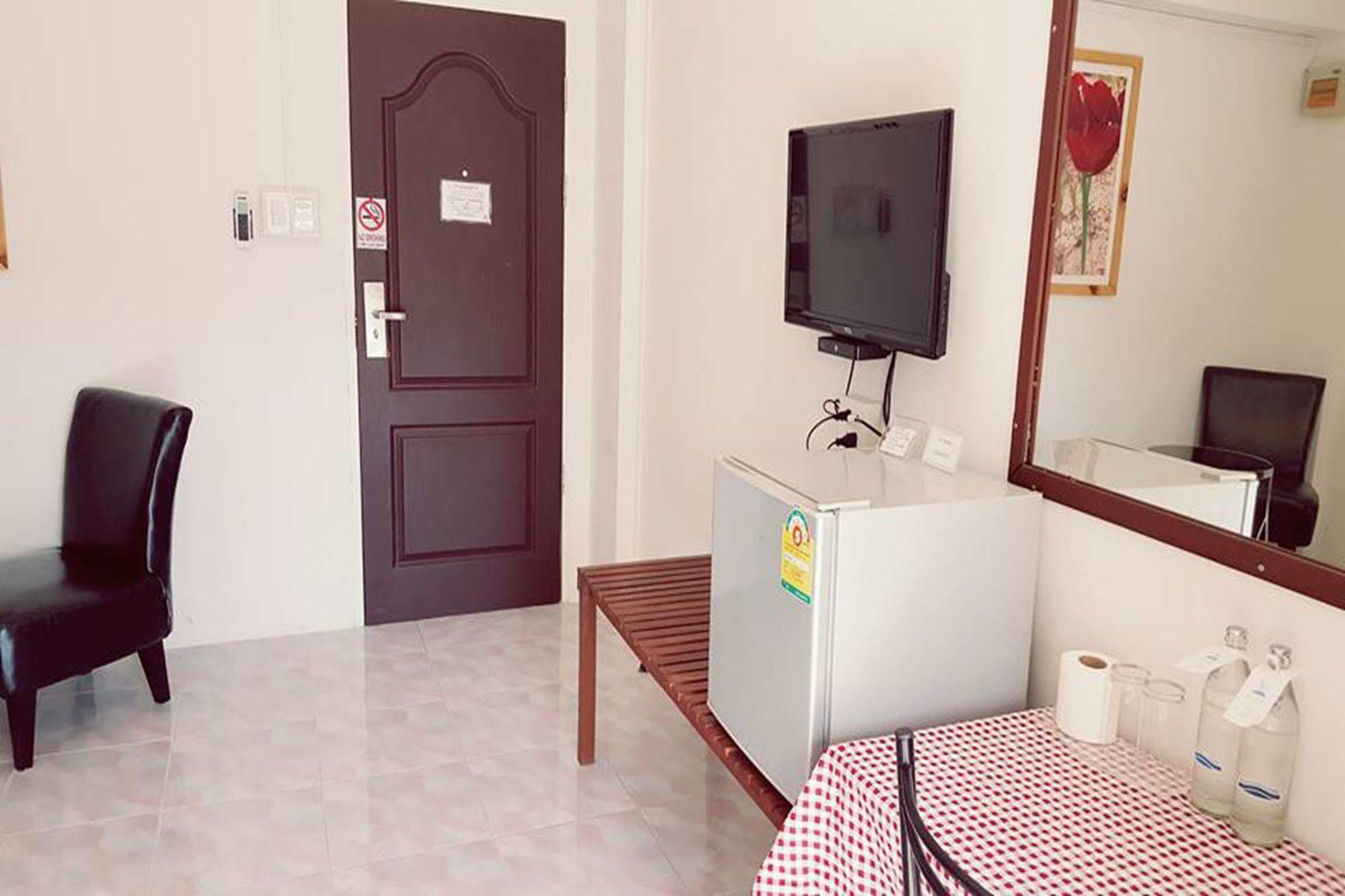 Hotel De Ratt Phuket Luaran gambar