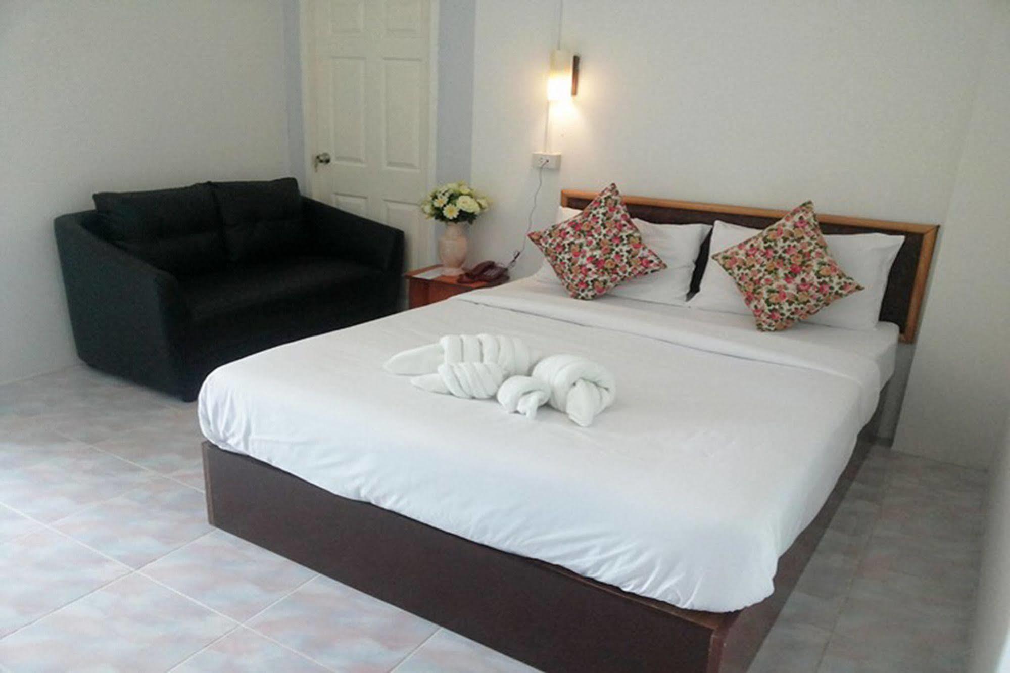 Hotel De Ratt Phuket Luaran gambar